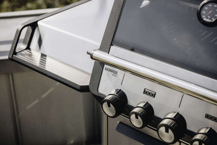 Enders Gasgrill Monroe II Pro 3 SIKR TURBO inkl. Wetterschutzhaube